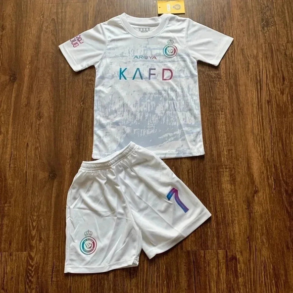 Cristano Ronaldo Al Nassr Soccer Jersey Shorts White Youth X Small NWT - Picture 1 of 5